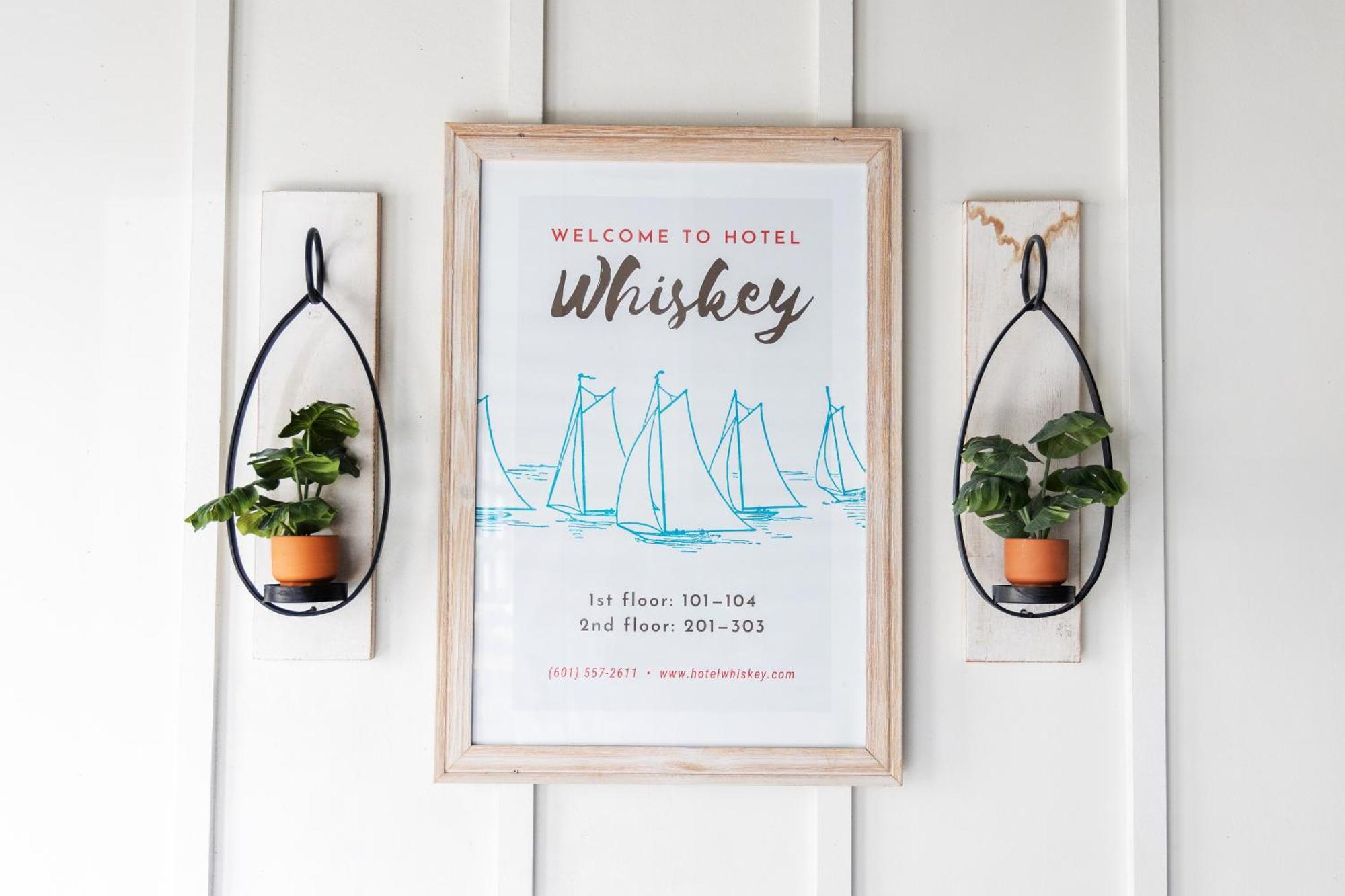 Hotel Whiskey In Pass Christian Exteriér fotografie